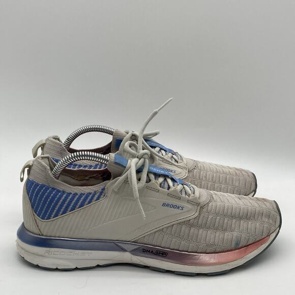 Womens Size 10B Brooks Ricochet 2 Gray/Blue/Red Athletic Running Shoes Sneakers - Picture 1 of 9
